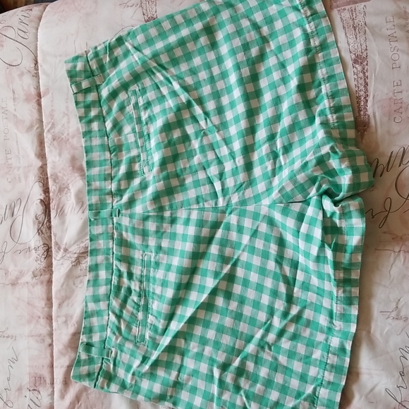 Merona Retro Style Green Gingham Shorts Size 16 - Picture 3 of 7